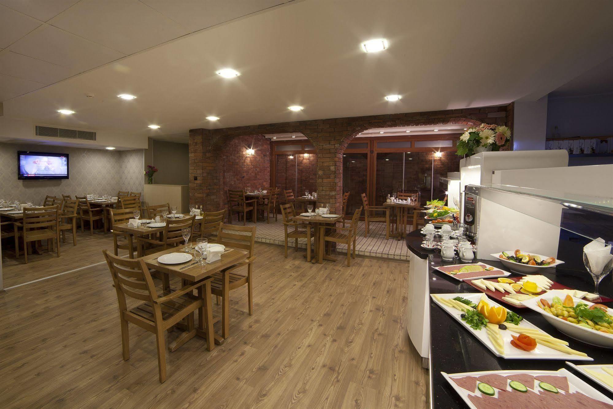 Walk In Hotel İzmir Kültér fotó